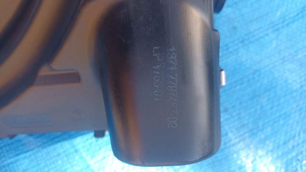 Корпус повітряного фільтра BMW 3 E90 E91 2005-2012  р. 2.0 D N47 177кс