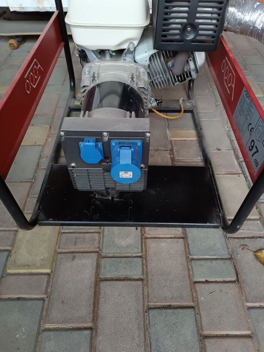 Продам генератор