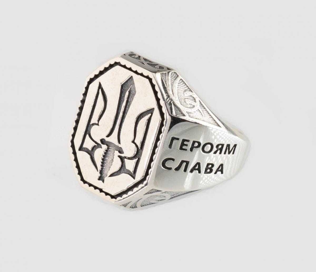 Срібна печатка. Срібний Перстень . Чоловічий Перстень . Золото. Срібло