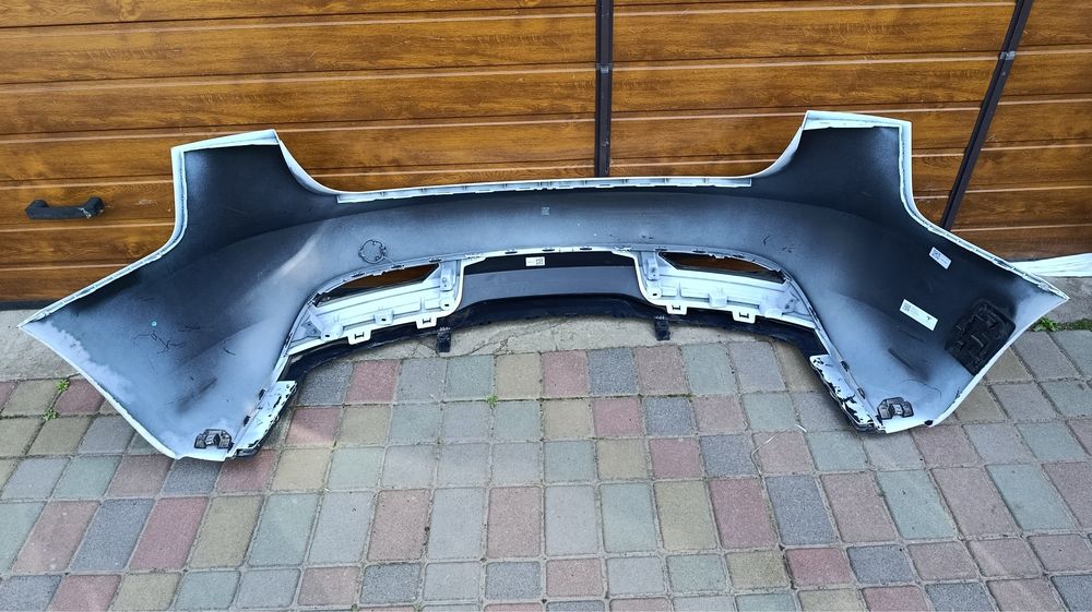 Бамкр задній tesla model 3 highland ev09750