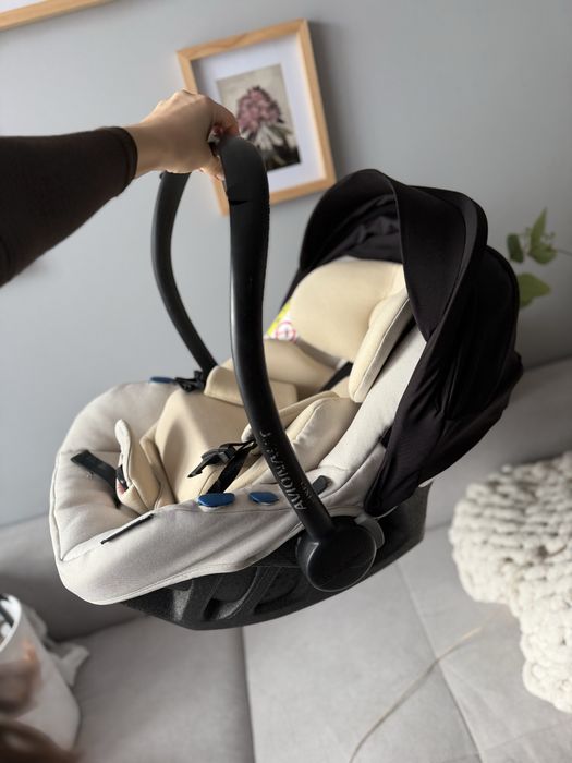 Nosidełko avionaut lekkie beżowe wkładki