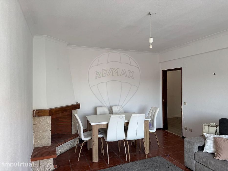 Apartamento T2 para arrendamento