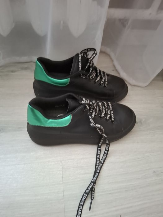 Кеди жіночі чорні