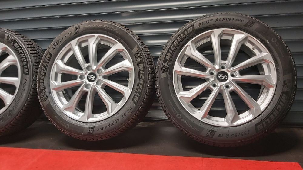 Kola zimowe Hyundai IoniQ Tuscon  235 55 R19 Michelin 2023