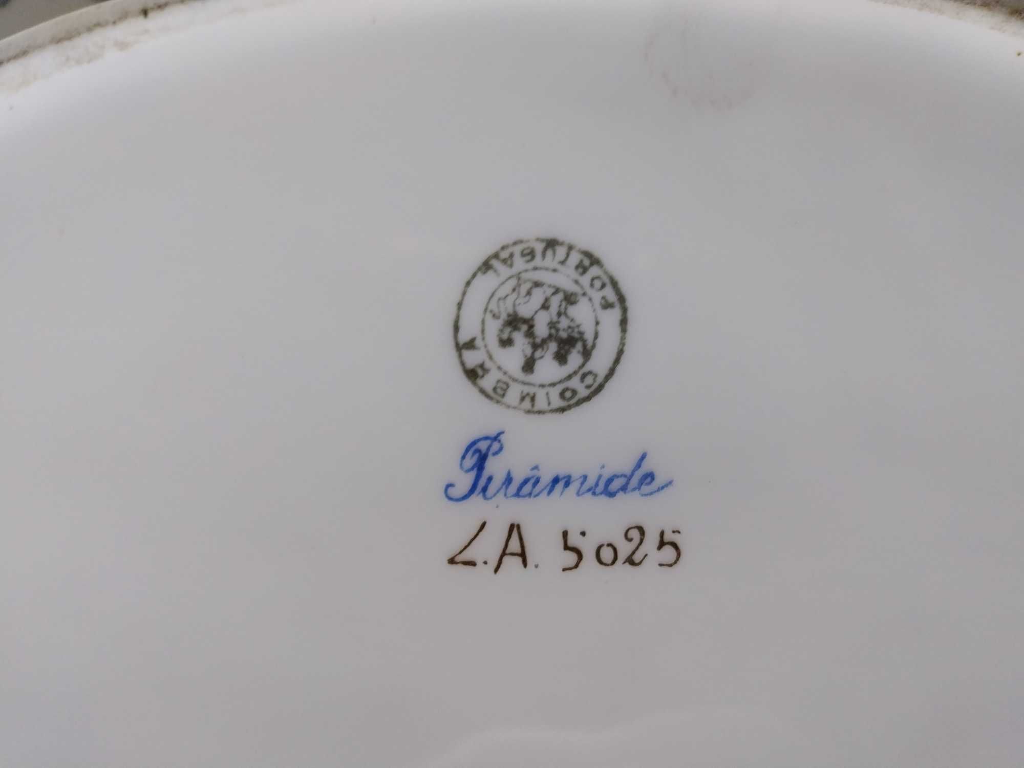 terrinas da Sociedade de Porcelanas de Coimbra, modelo estilo art deco