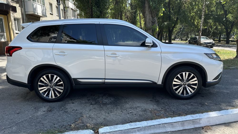 Mitsubishi Outlander 3 Ultimate