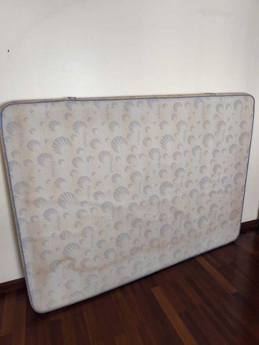 Colchão medicinal Photon com 133cm por 183 cm