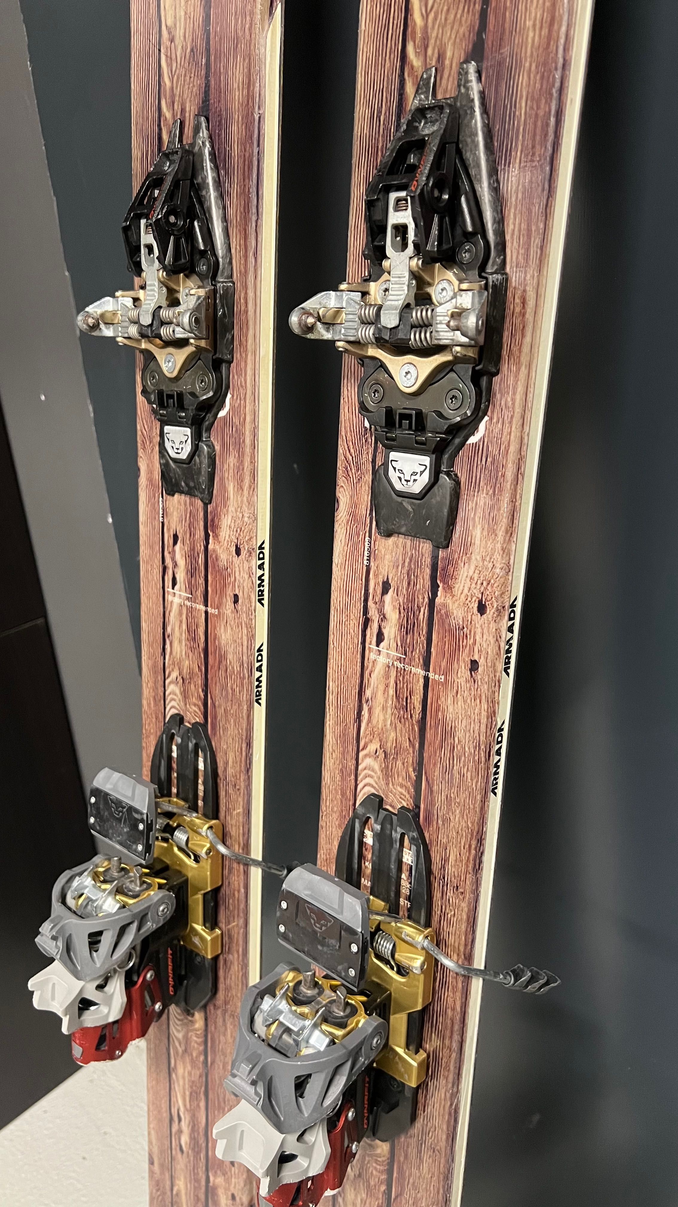 Narty freeride Armada Kufo 188cm + Beast 14 + foki + harszle