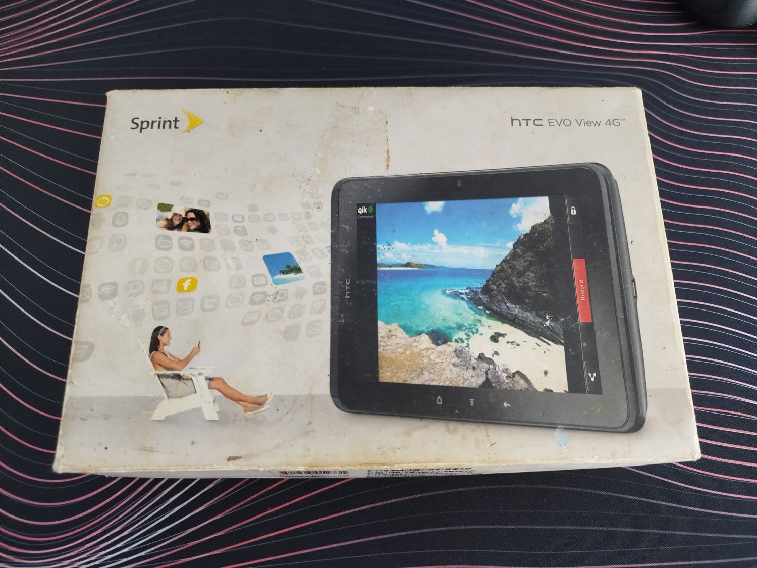 Продам планшет HTC EVO Vew 4g