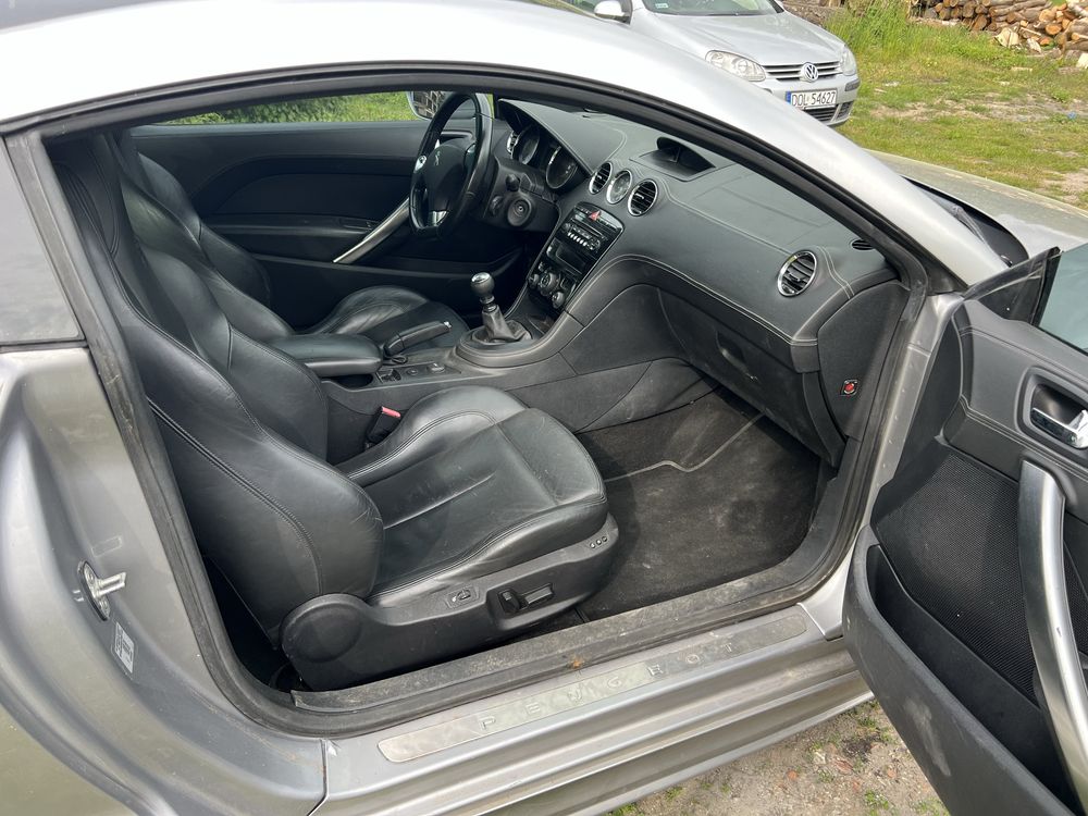 Peugeot RCZ 2.0 HDI 163km 2012r
