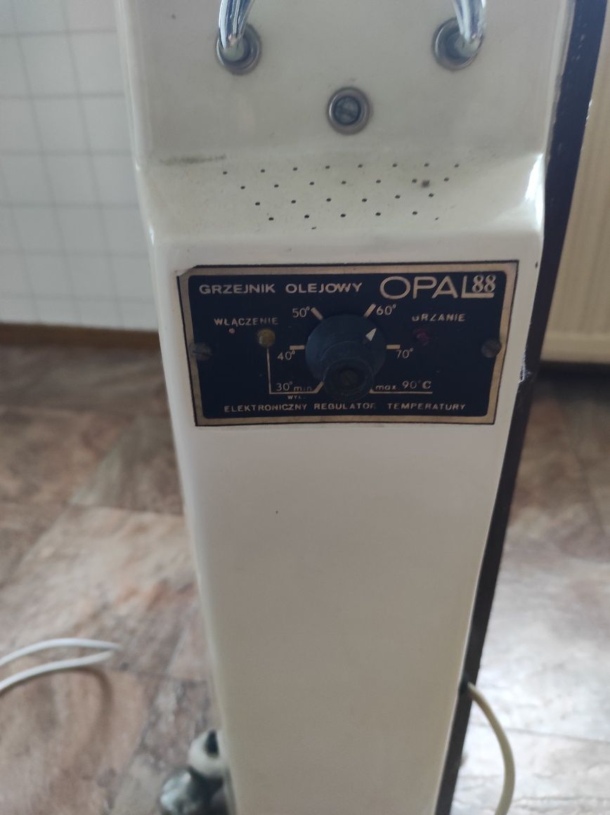 Grzejnik olejowy Opal 88