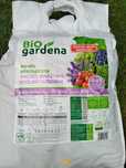 Ekologiczny nawóz do owoców warzyw roślin ozdobnych Biogardena 8 kg