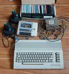 Komputer do gier, commodore 64, zestaw gier, dżojstik