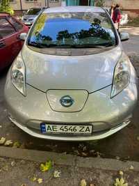 Продам Nissan Leaf 2014 год