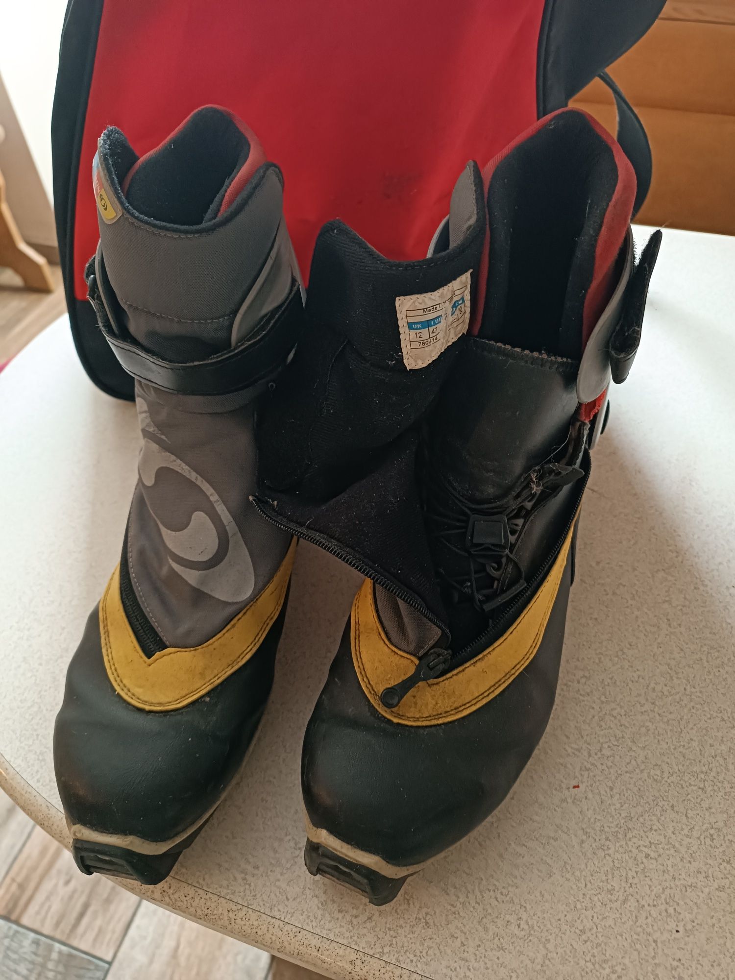 Buty biegowe r47 sns profil Salomon ski biegówki narciarskie 300mm hit