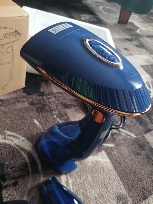 Парова праска для речей