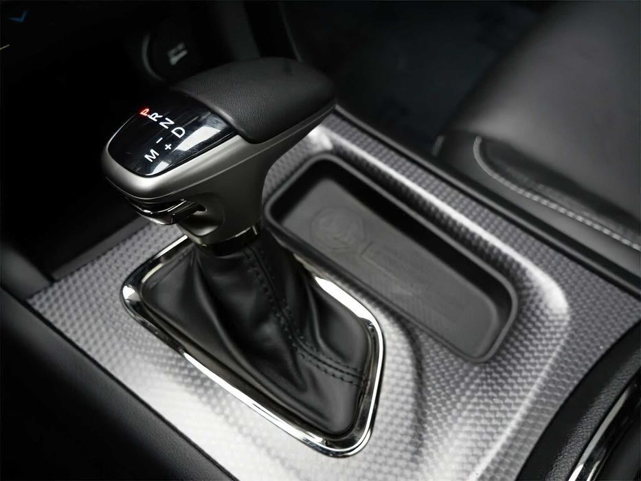 Dodge Charger SRT HELLCAT      2023