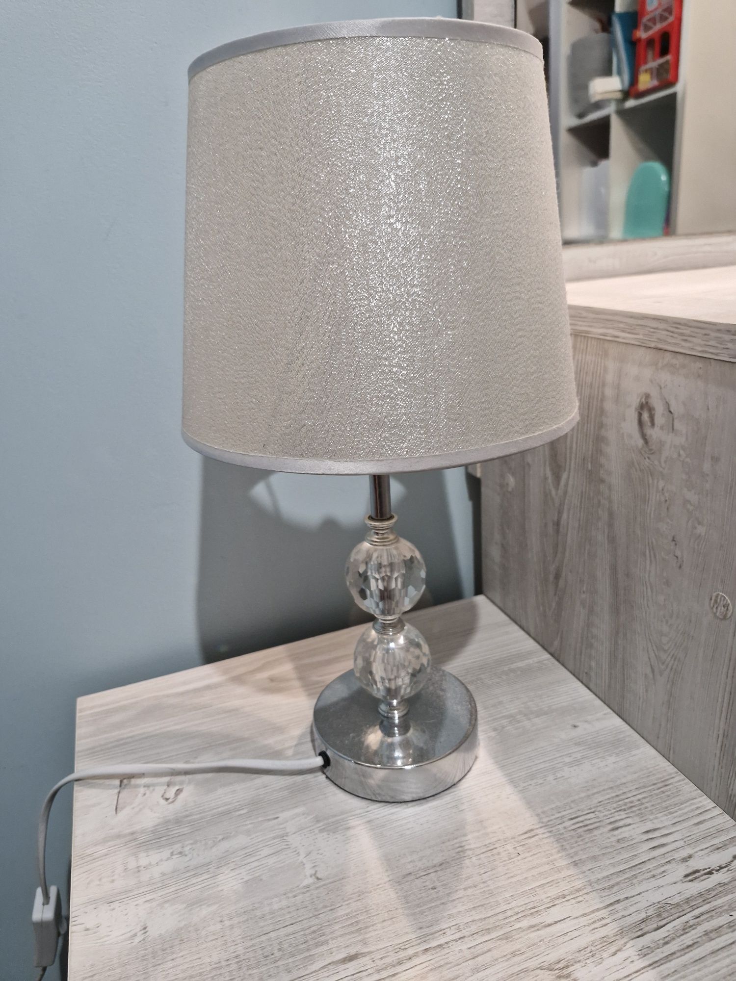 Toaletka + stolik nocny Gratis lampka
