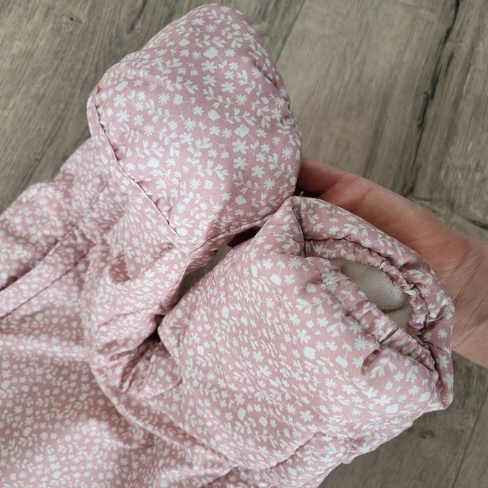 Kombinezon zimowy ocieplony H&M 68 stan idealny Newbie kwiaty