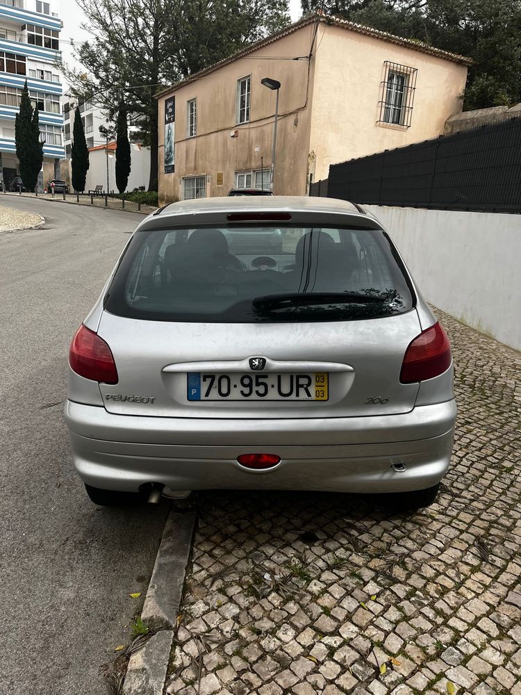Peugeot 206  1.1 cinzento 2003 com 3 portas