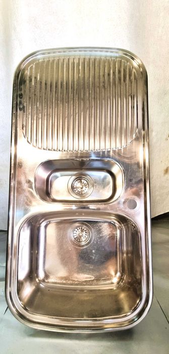 Zlew jednokomorowy z ociekaczem