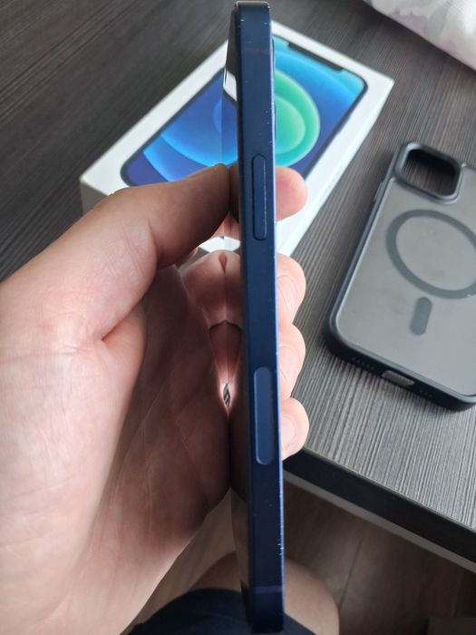 Iphone 12 stan B.dobry