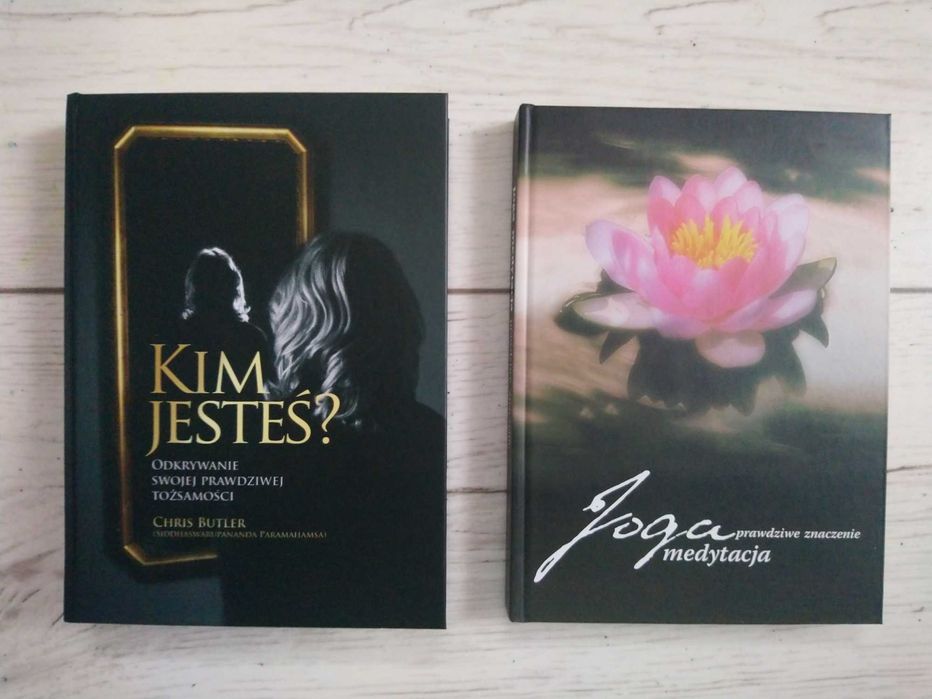 ''Kim Jesteś'' Chris Butller + druga książka