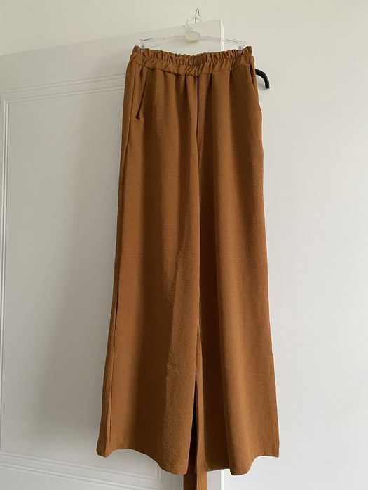 Костюм жіночий літній