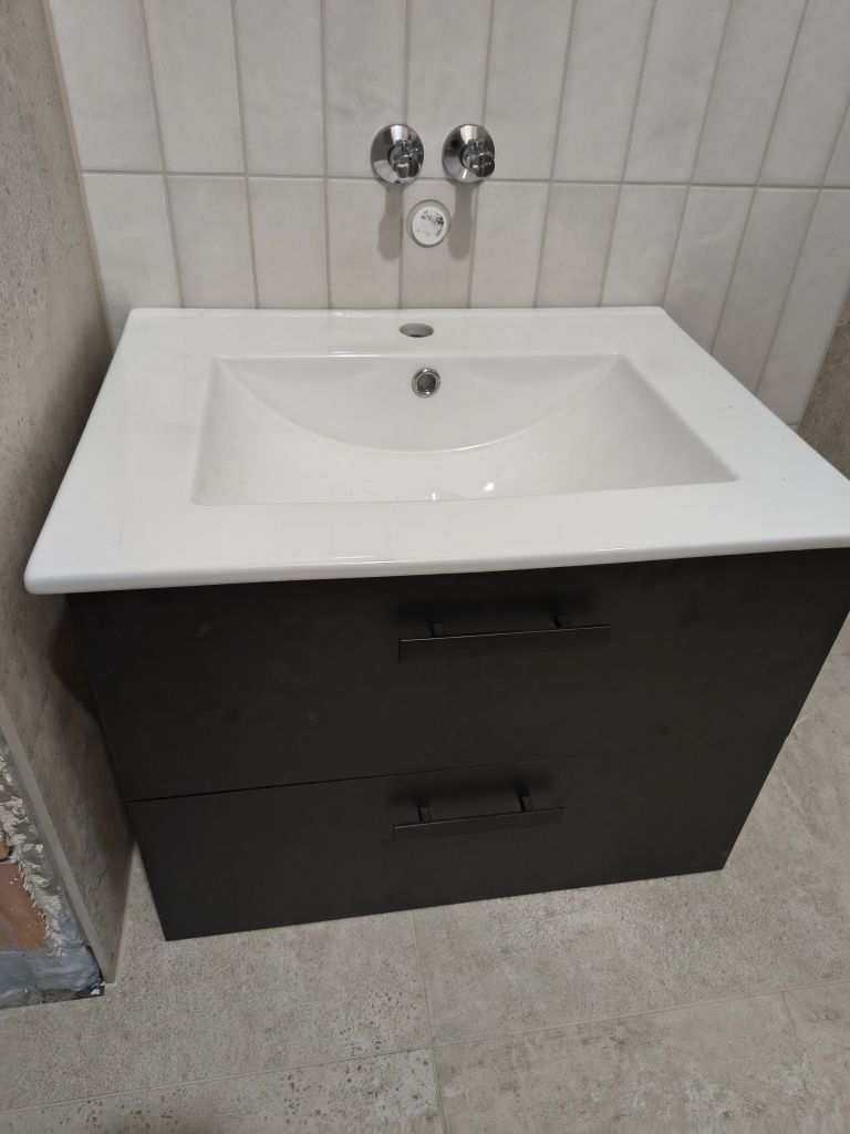 Szafka z umywalką, nowa,  umywalka 60cm