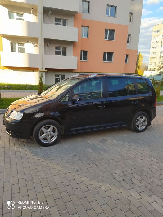 Продам Volkswagen touran