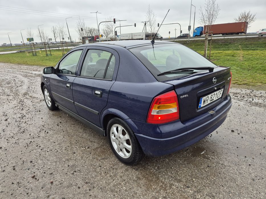 Opel astra 1.4 twinport 90 koni 2006