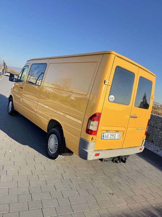 Mercedes-Benz Sprinter 2005 рік