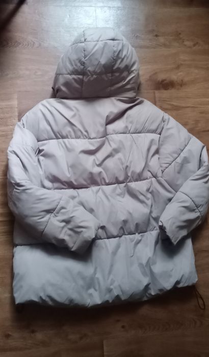 Продам куртку женскую! Осень