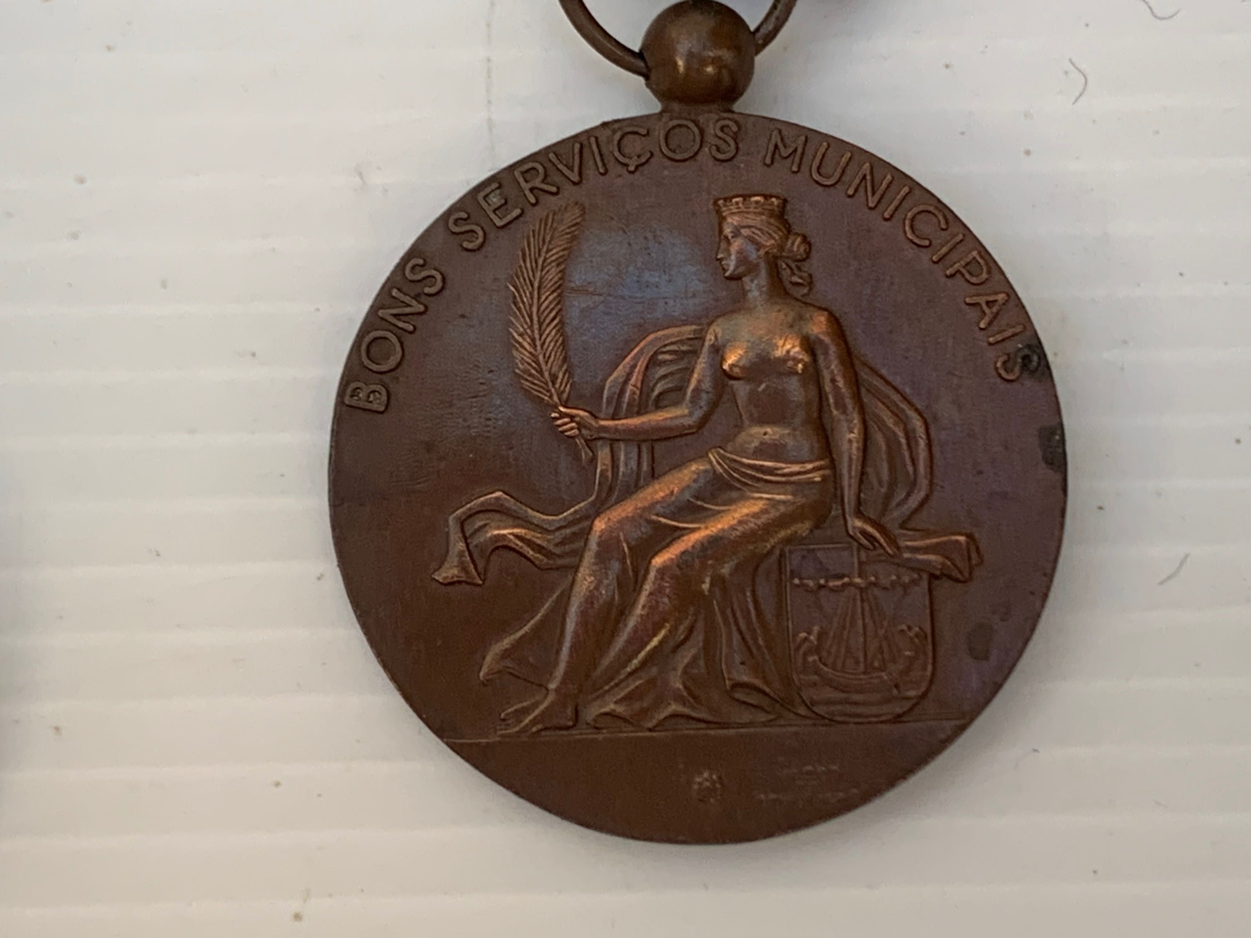 Conjunto de 4 medalhas , câmara municipal de Lisboa
