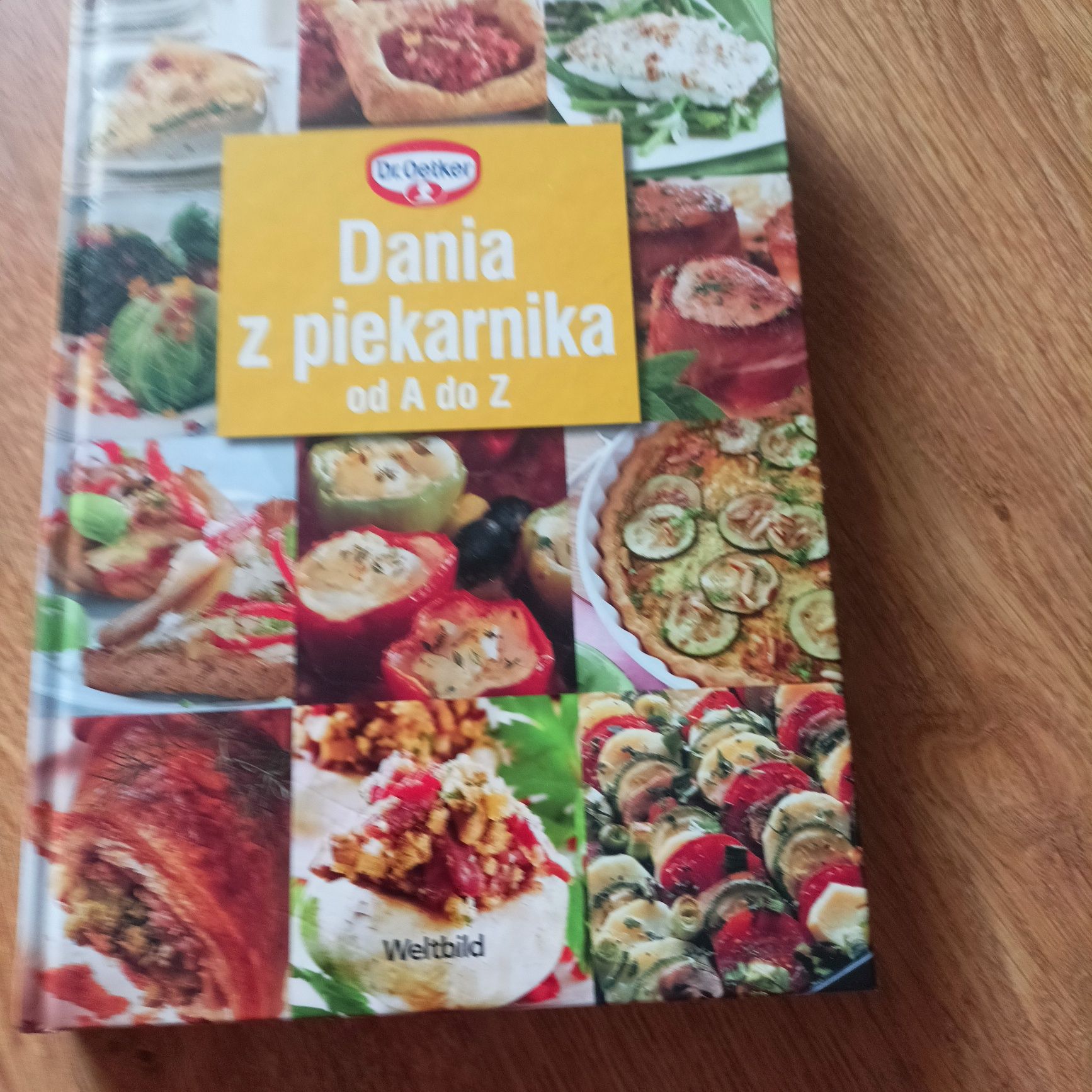 Zestaw książek z przepisami