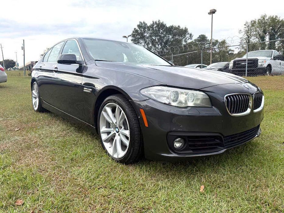 BMW 5 Series 535i      2016