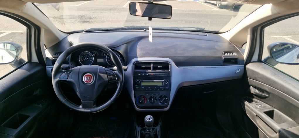 Fiat Punto 1.4B//2012-Rok//Klimatyzacja//CITY//Zadbany//Zamiana//