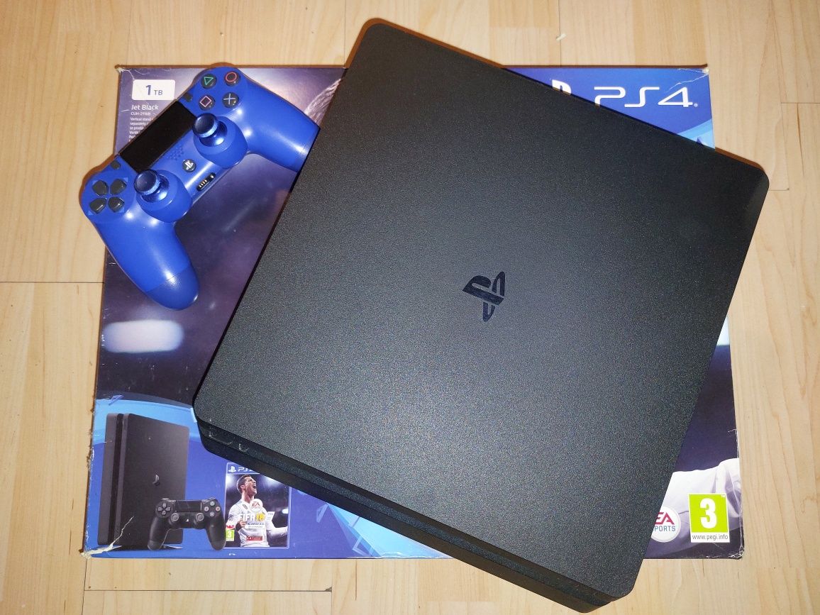 PlayStation 4 (sprawna bez wad)