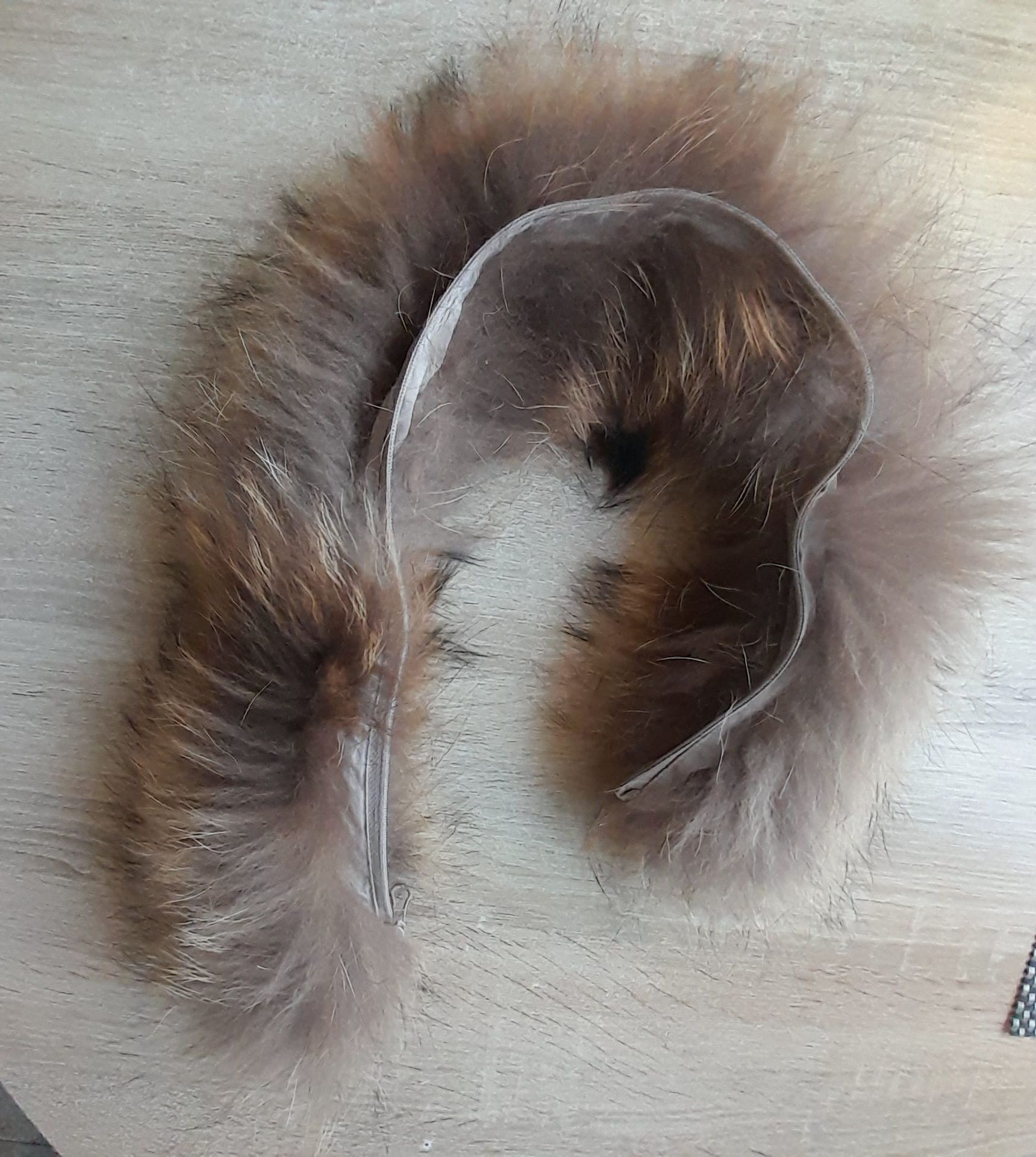 Futerko naturalne obszycie kaptura 61cm
