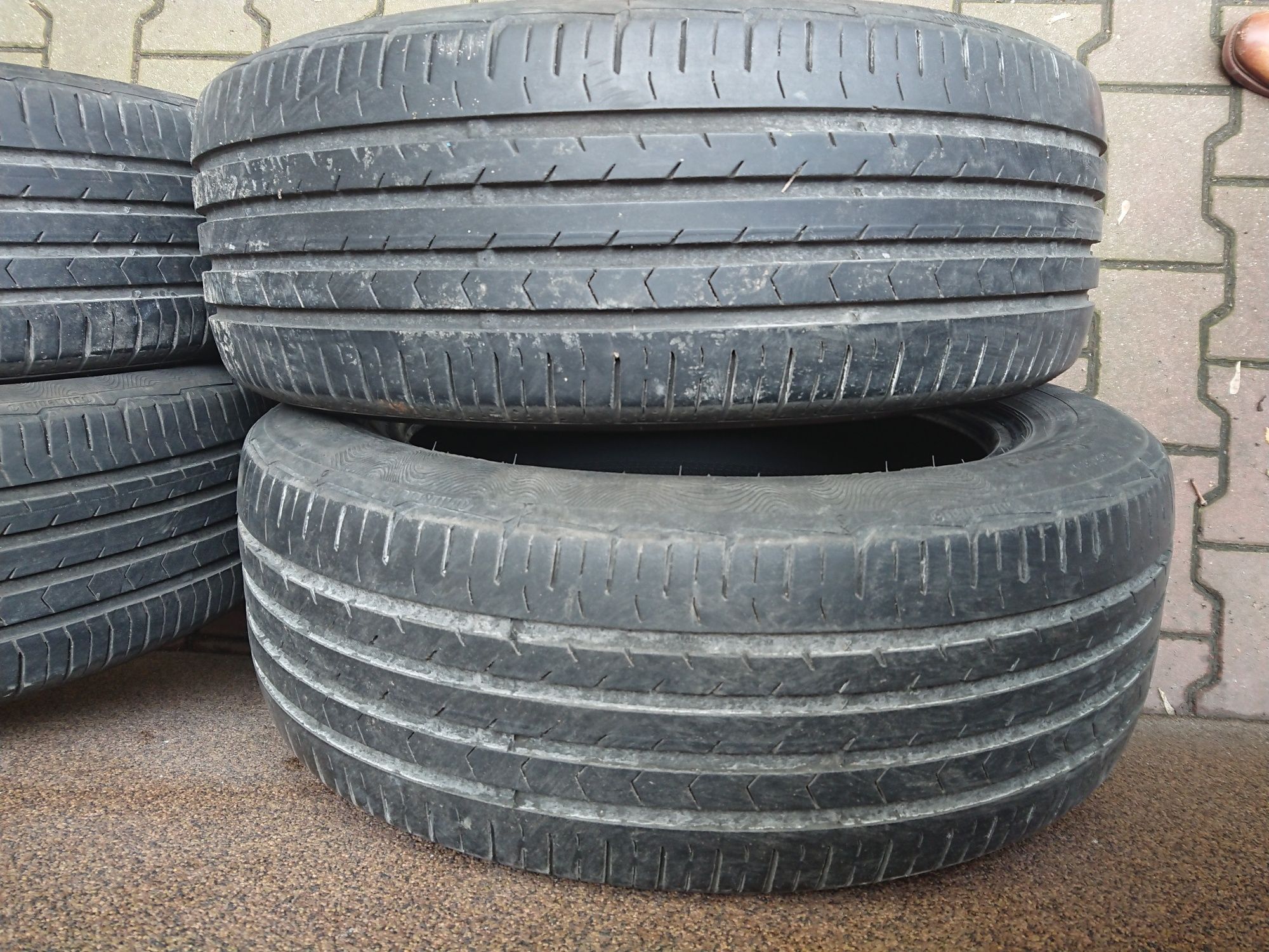 Opony letnie Continental 205/55 R17 V XL