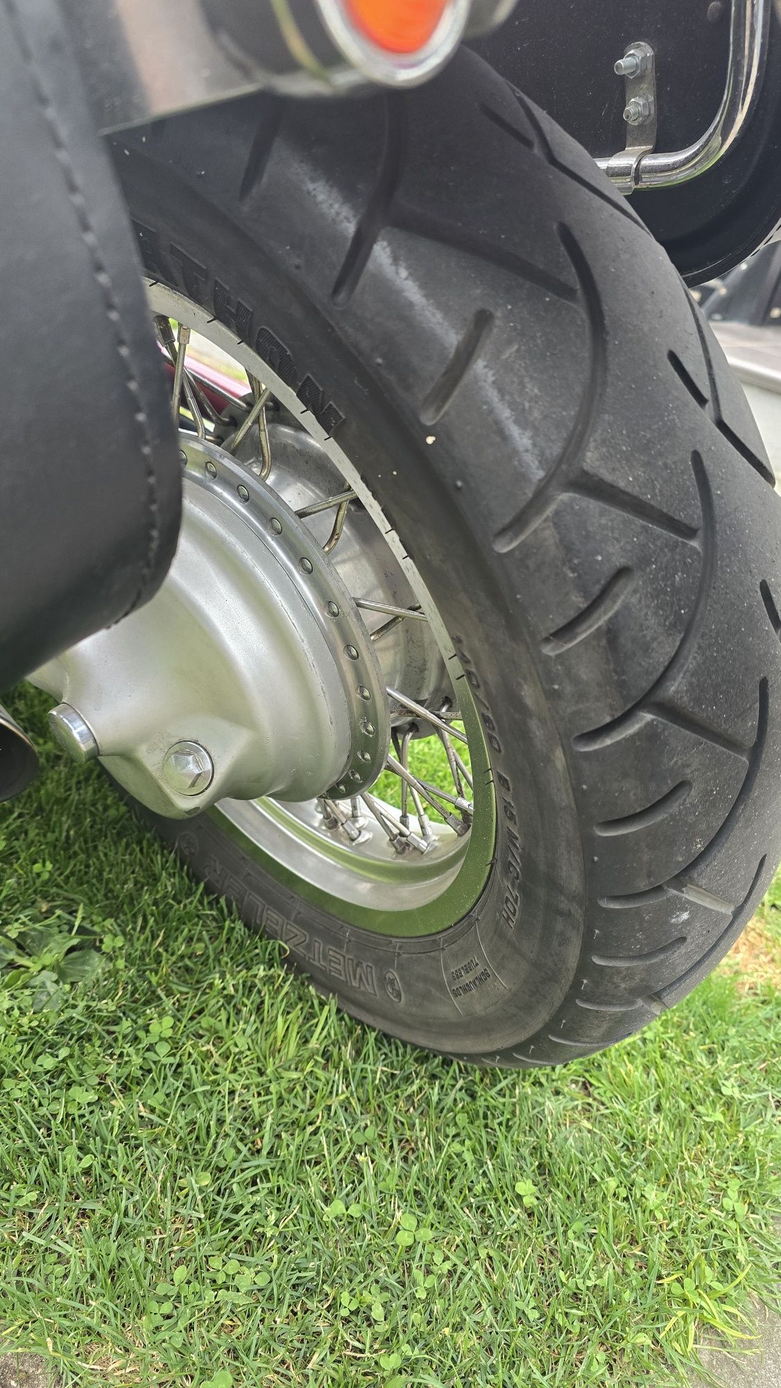 Motor Suzuki Intruder VS800 Custom 1993