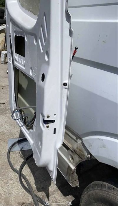 Високі Задні двері Крафтер, Спрінтер