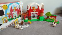 Wesoła farma little people+ staw + zagroda