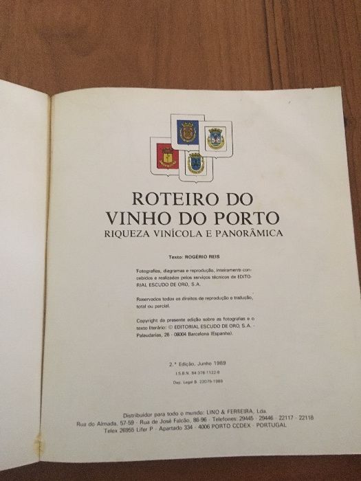 Livro “ Roteiro Do Vinho Do Porto”