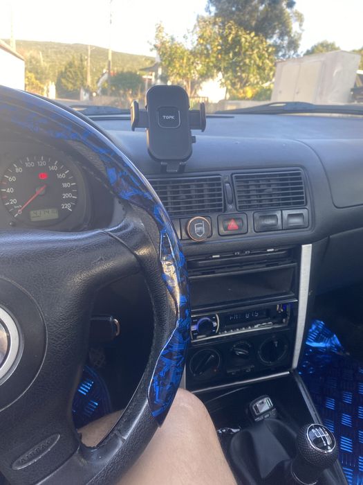 Golf 1.9 TDI ……….