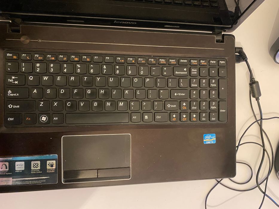 Lenovo Laptop function mouse and charger