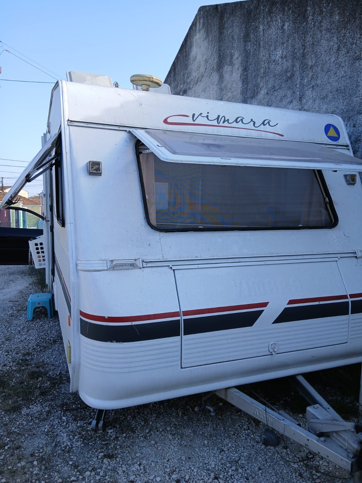 Caravana painel solar c/ Duche