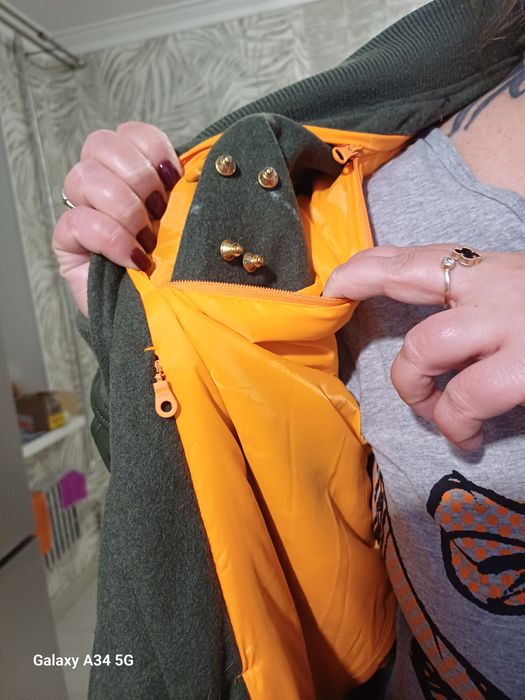 Женский бомбер Nike