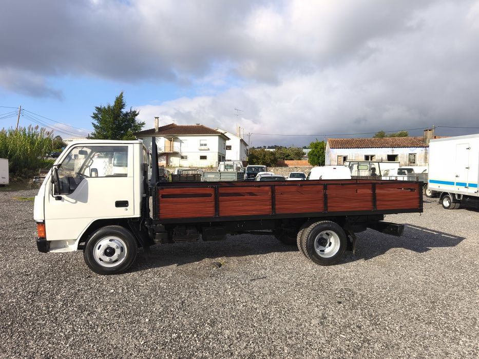 Mitsubishi Canter 331