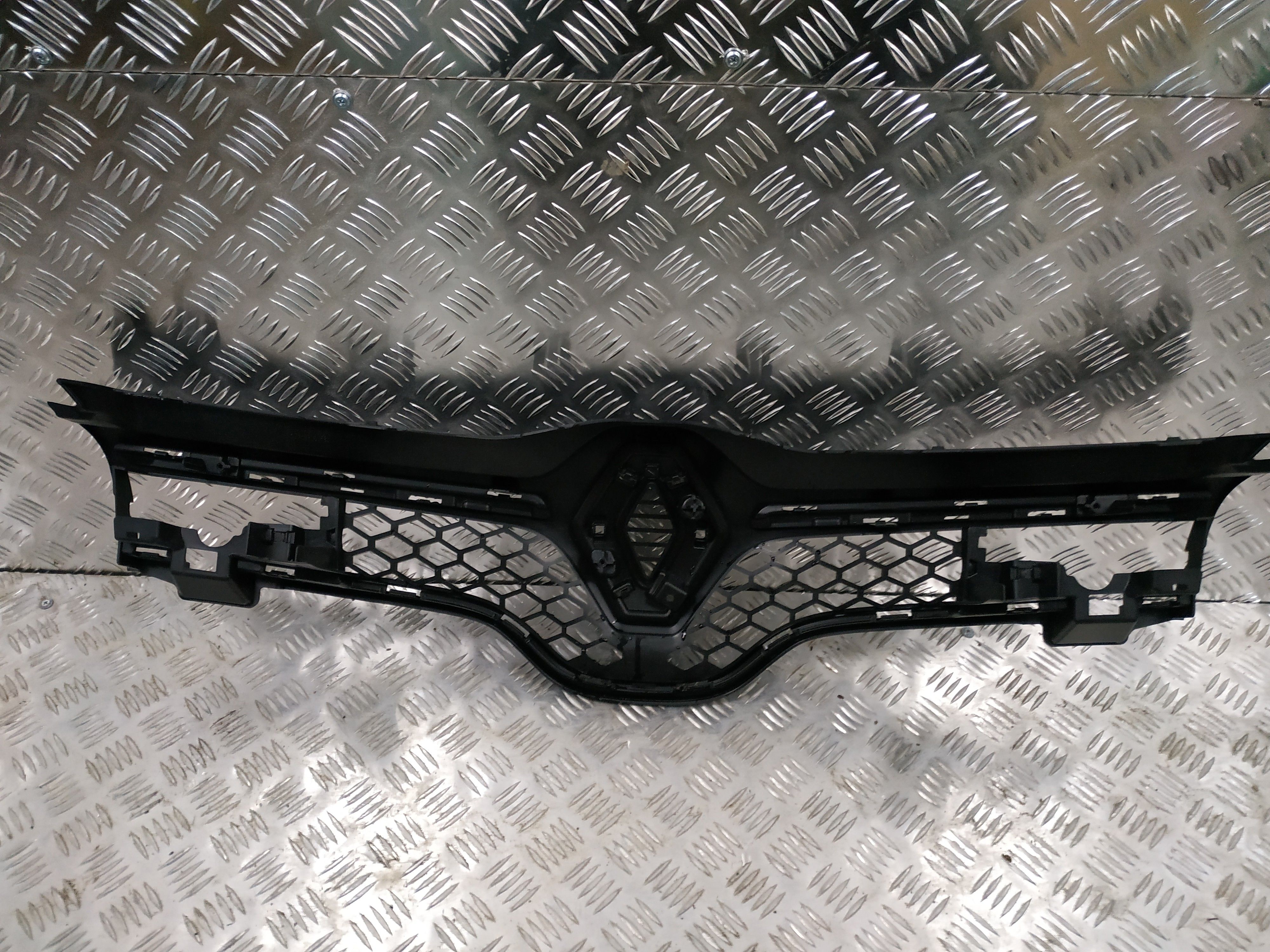 Renault twingo iii atrapa grill